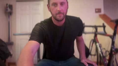 Snapshot of kingcocksmen69 chatting on November 30, 6:28 am Cocksmen online show from November 30, 6:28 am