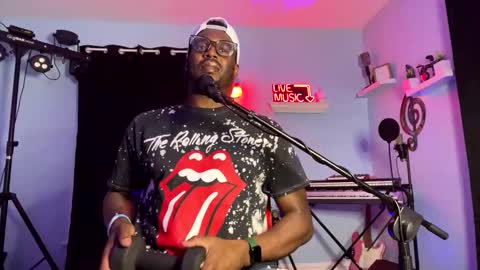 Snapshot of kingcorbra chatting on February 25, 4:57 am KC online show from February 25, 4:57 am