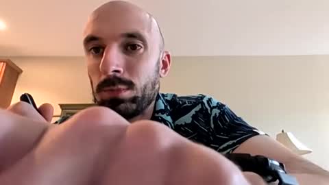 kingdaddysayless online show from April 27, 8:07 pm