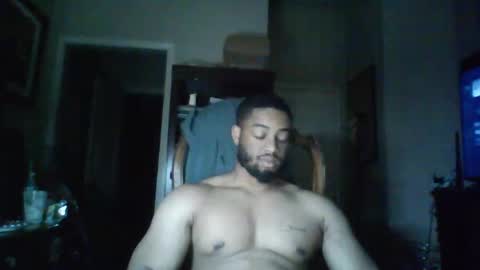 Snapshot of kingdreck28 chatting on February 8, 5:33 am kingdreck28 online show from February 8, 5:33 am