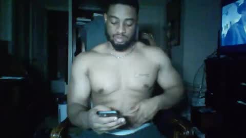 Snapshot of kingdreck28 chatting on February 10, 5:33 am kingdreck28 online show from February 10, 5:33 am