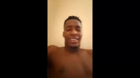 Snapshot of kingemizzy chatting on February 16, 3:19 pm kingemizzy online show from February 16, 3:19 pm