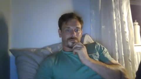 Snapshot of kingharold92 chatting on July 15, 9:42 pm kingharold92 online show from July 15, 9:42 pm
