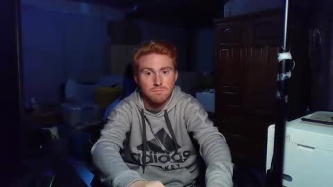 Master  King Tommy online show from October 18, 8:26 am