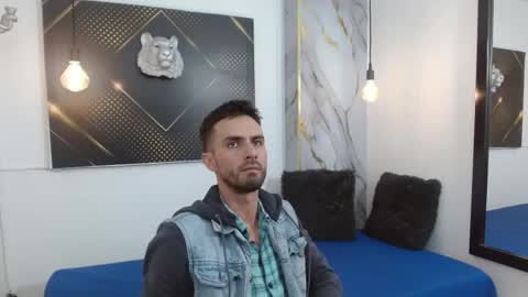 Snapshot of kingoftemptation chatting on February 26, 3:16 am KING online show from February 26, 3:16 am