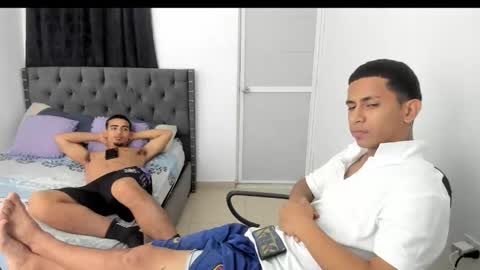 Snapshot of kings_latins chatting on November 12, 5:41 am DOMINANT ALPHA KINGS online show from November 12, 5:41 am