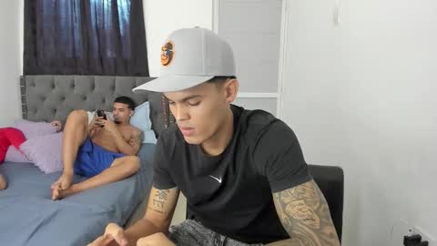 Snapshot of kings_latins chatting on December 13, 7:53 pm DOMINANT ALPHA KINGS online show from December 13, 7:53 pm