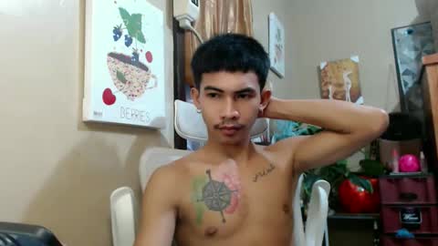 Snapshot of kingscock18 chatting on October 24, 9:28 am ALVIN online show from October 24, 9:28 am