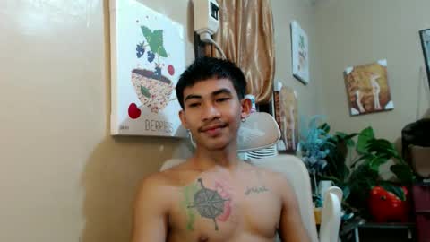 Snapshot of kingscock18 chatting on October 28, 12:52 pm ALVIN online show from October 28, 12:52 pm