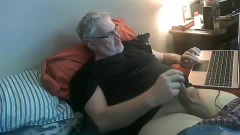 Snapshot of kingtongue10 chatting on January 14, 1:49 pm kingtongue10 online show from January 14, 1:49 pm