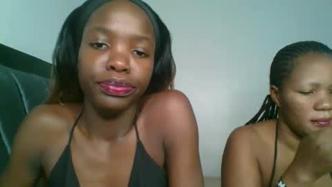 kinky_aria online show from October 9, 5:44 pm