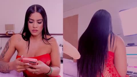 Snapshot of kinky_kylie18 chatting on September 12, 3:28 am Kylie online show from September 12, 3:28 am