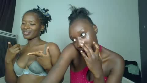 kinky_leila online show from July 3, 6:47 pm