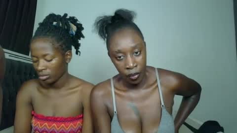 kinky_leila online show from July 8, 7:18 pm