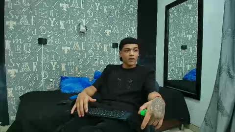   online show from September 25, 7:06 pm