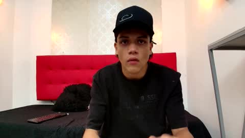   online show from September 30, 12:21 pm