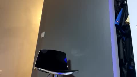 kinky_sport_lad online show from March 5, 6:23 am