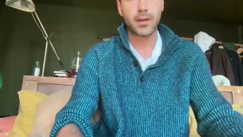 Snapshot of kinkyboyy31 chatting on November 3, 7:42 am M online show from November 3, 7:42 am