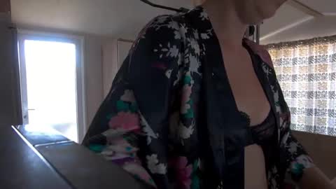 kinkycouple382541 online show from July 29, 9:51 am