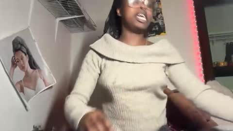 interracialfacial online show from April 11, 4:39 am