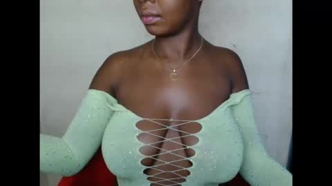 kinkyjuicexx online show from September 28, 9:20 pm