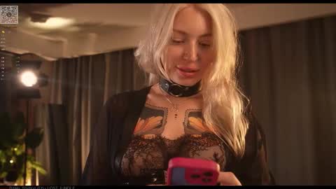 kinkylina_ online show from October 5, 2:26 pm