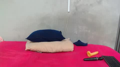 kinkynaghty online show from May 10, 3:12 am