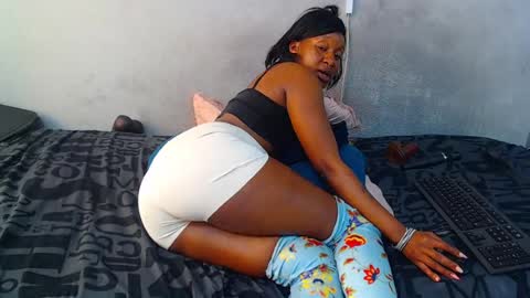 kinkynaghty online show from June 27, 12:22 pm
