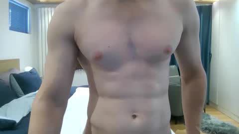 Snapshot of kinkystudfantasy chatting on May 5, 12:51 am KinkyStudFantasy online show from May 5, 12:51 am