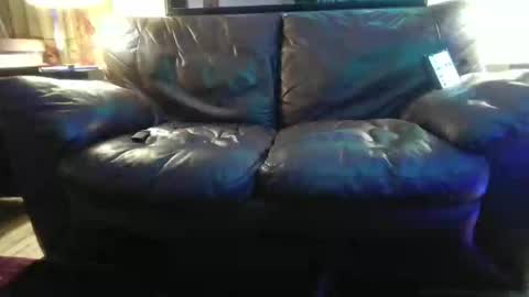 kinkysubmtl online show from February 14, 9:28 am