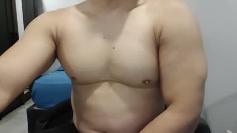 kinkytony1 online show from September 13, 1:33 pm