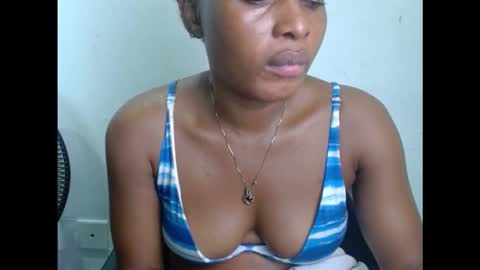 kinkyxxnasty online show from December 13, 8:58 pm