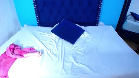 kinkyy_redhead online show from October 3, 3:42 pm