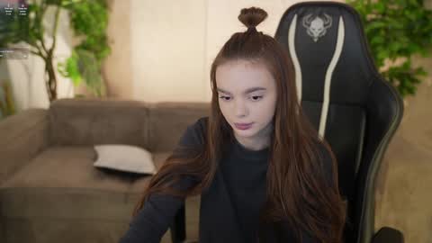 Sweet girls online show from December 13, 7:42 pm