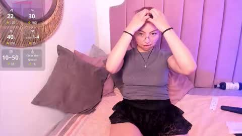 kira_exe online show from February 5, 1:27 pm