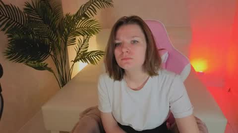 Kira online show from May 31, 1:25 am