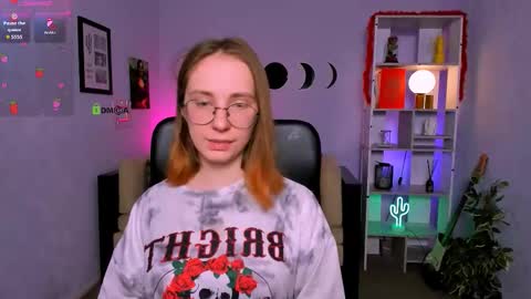 Kira  online show from March 17, 9:07 pm