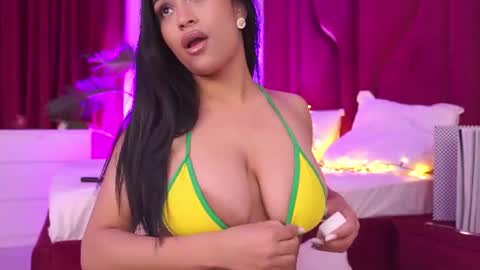 kira krush online show from June 14, 4:03 am