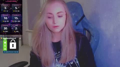 you know thumb up me please its important online show from October 30, 3:02 pm