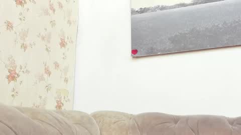 kira online show from February 20, 6:02 pm