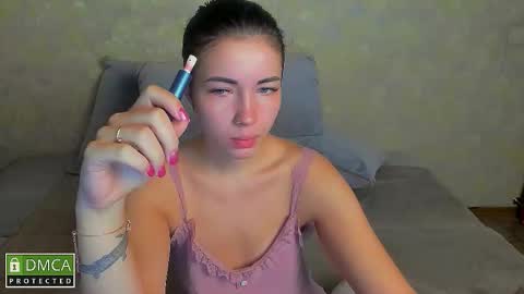 Snapshot of kira_moon_1 chatting on November 5, 10:48 am Kira online show from November 5, 10:48 am