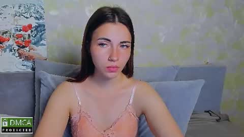Kira online show from June 17, 6:53 pm