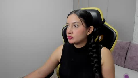 K I R A online show from April 29, 12:42 pm