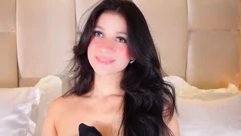 kira online show from November 12, 12:33 am