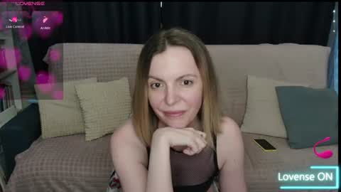 Snapshot of kiramartins_cat chatting on July 22, 6:22 pm kiramartins cat online show from July 22, 6:22 pm