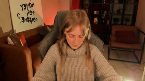 Kira online show from September 26, 6:12 pm