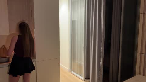 Kira online show from October 21, 3:13 pm