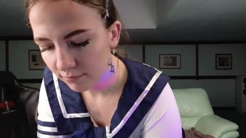  Kira  online show from January 6, 2:15 am