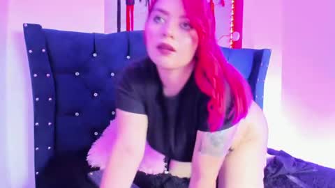 Snapshot of kirax_hh chatting on June 18, 8:24 pm Samy online show from June 18, 8:24 pm