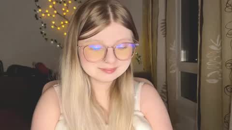 Snapshot of kirayume chatting on July 16, 10:16 pm KiraYume online show from July 16, 10:16 pm